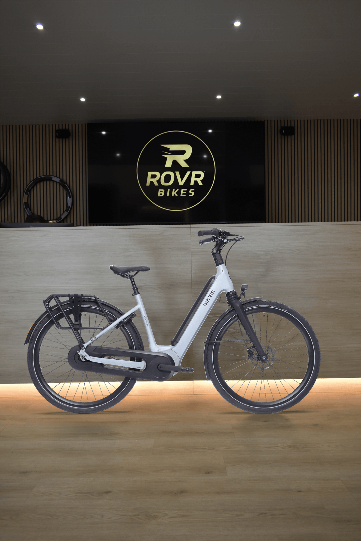 Vélo électrique urbain Aeres Antwerp AP5 chez ROVR Bikes Dendermonde