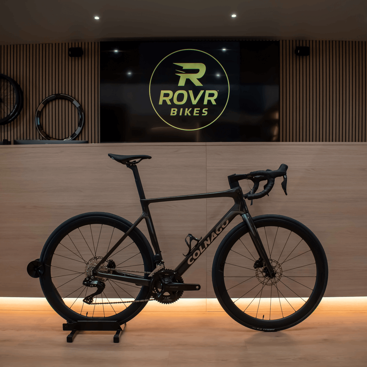 Colnago V4 VDDK Grey racefiets bij ROVR Bikes Dendermonde