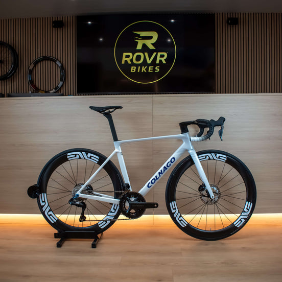 Colnago V5Rs VRWB 2026 racefiets bij ROVR Bikes Dendermonde