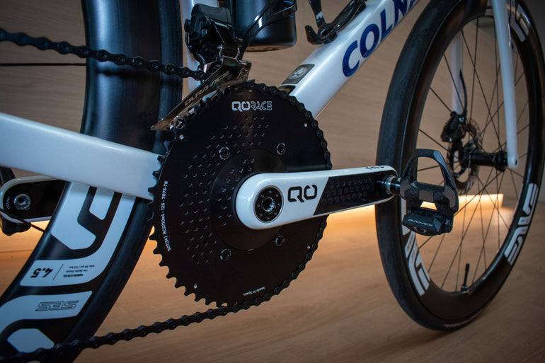Vélo de route Colnago avec roues ENVE et pédalier QO Race