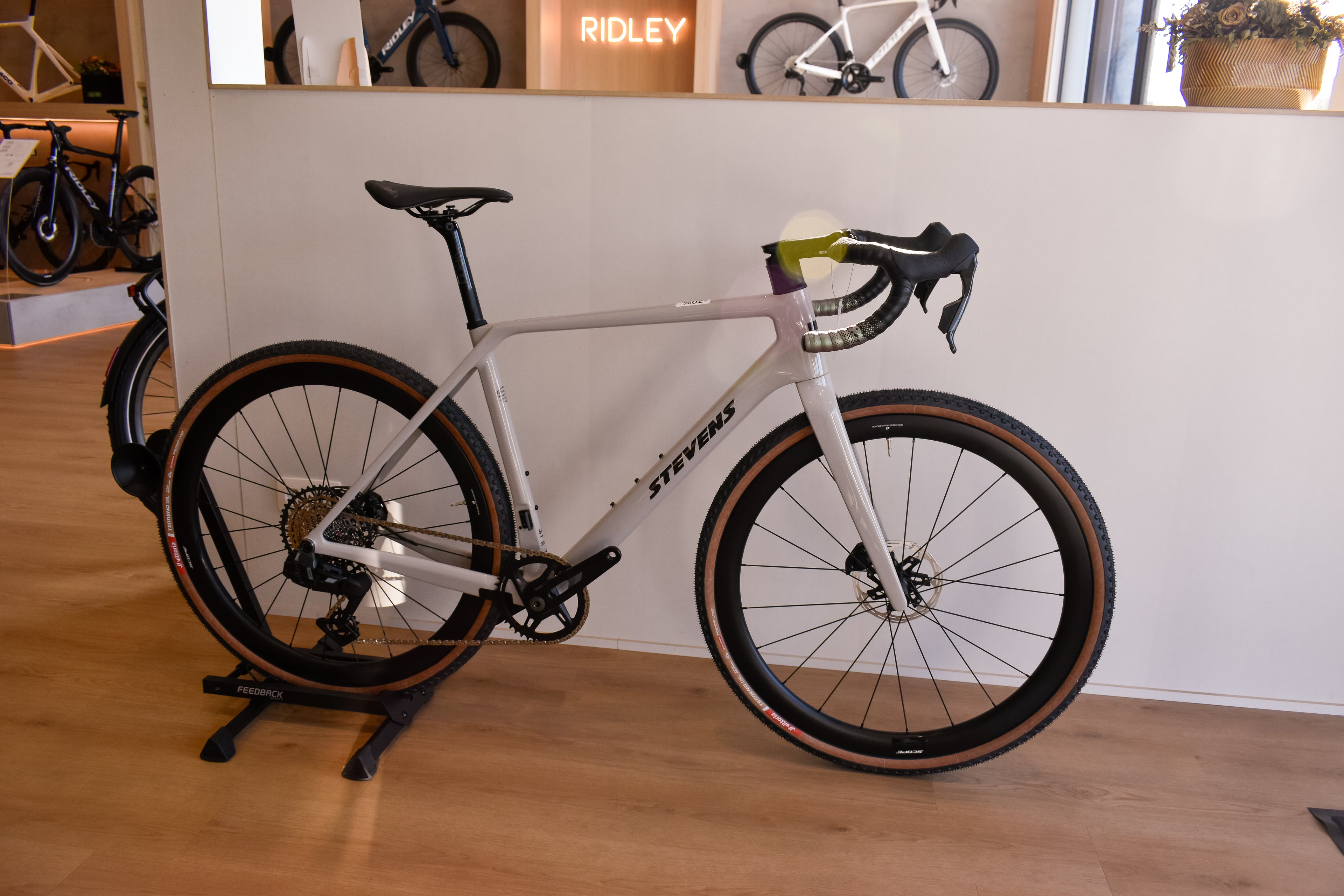 Stevens Camino RS CUSTOM 54 - 20%