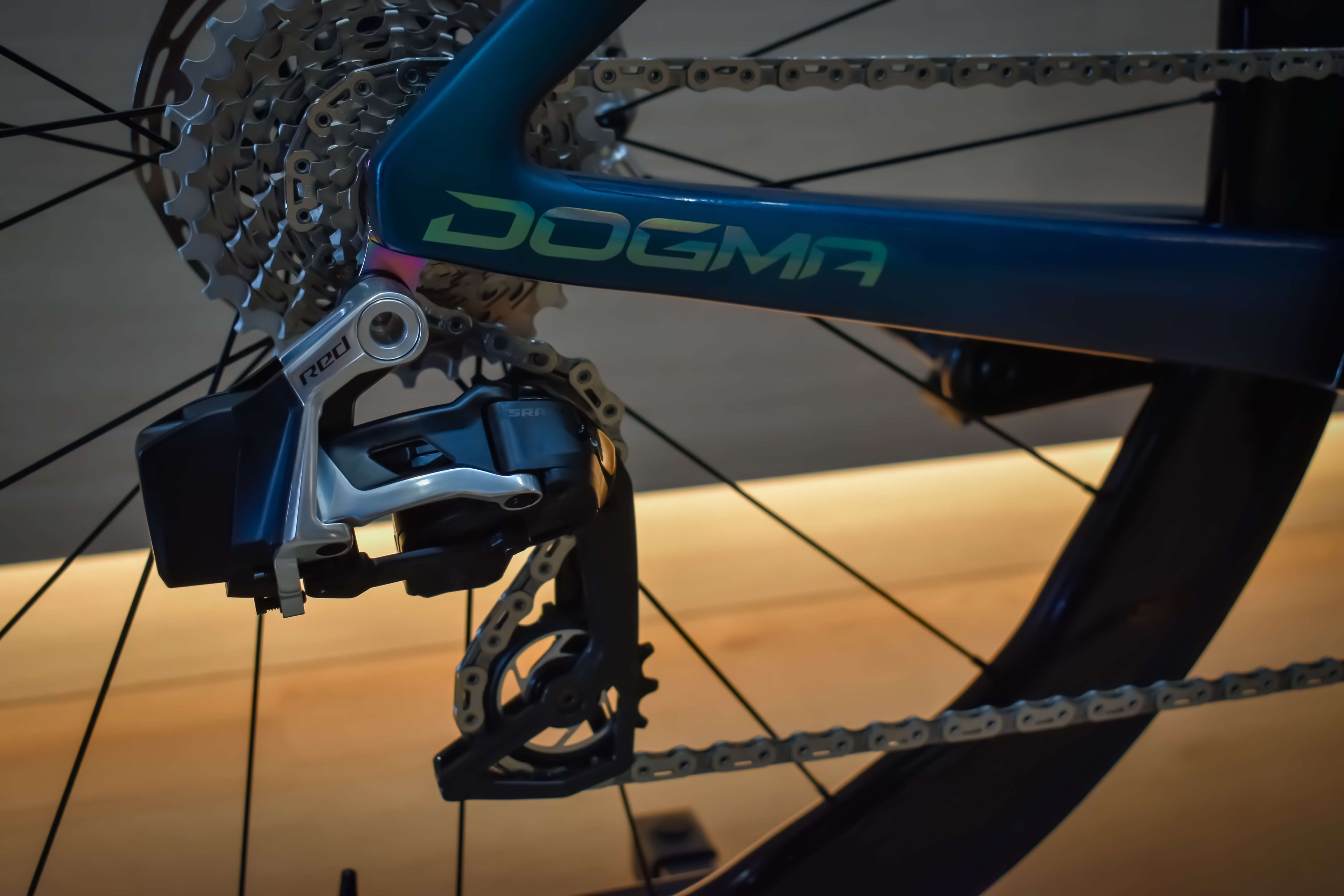 Pinarello Dogma F Obsidian Emerald