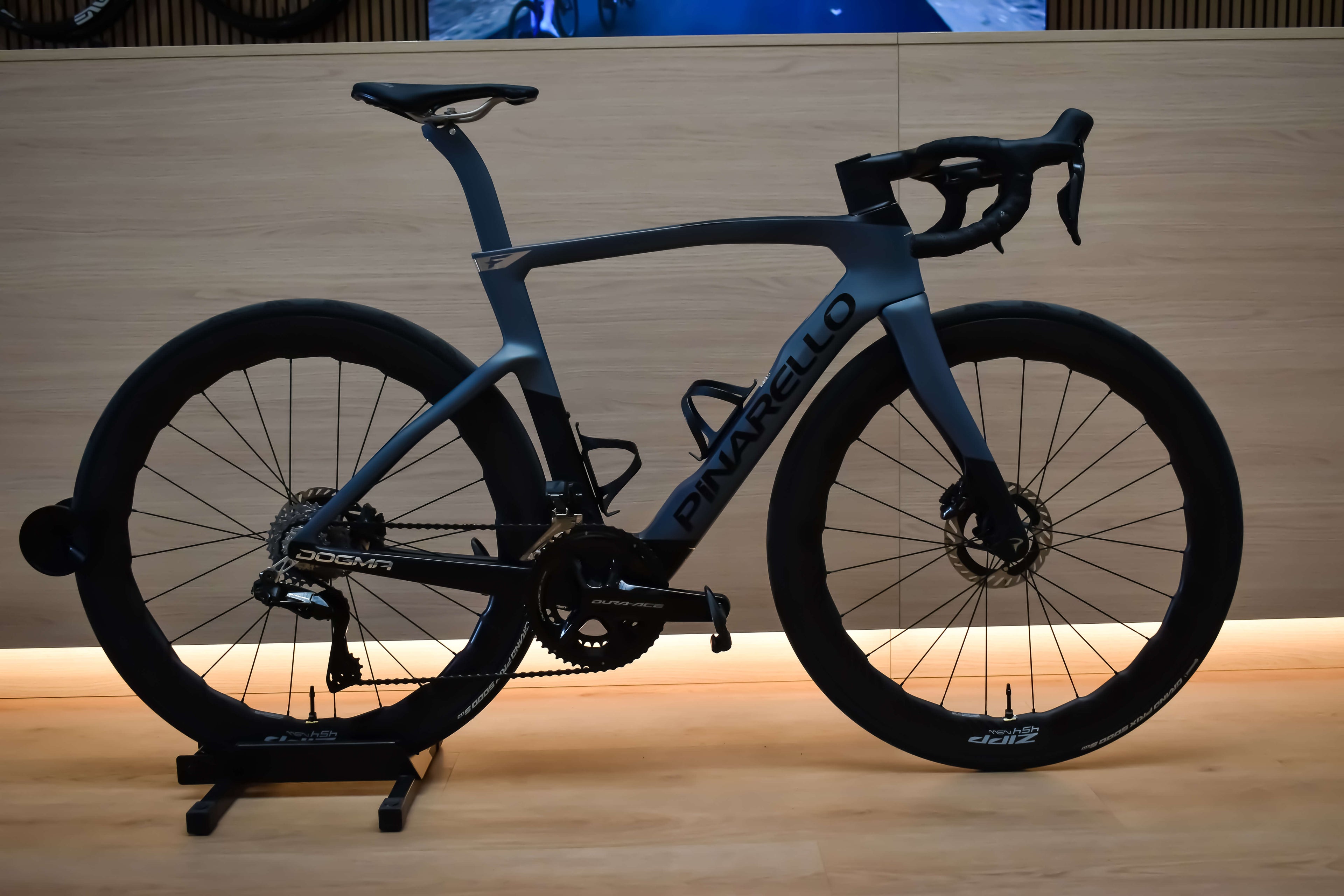 Pinarello Dogma F Luxter Grey Matt
