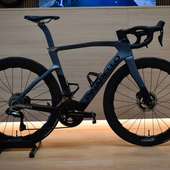 Pinarello Dogma F Luxter Grey Matt road bike at ROVR Bikes Dendermonde
