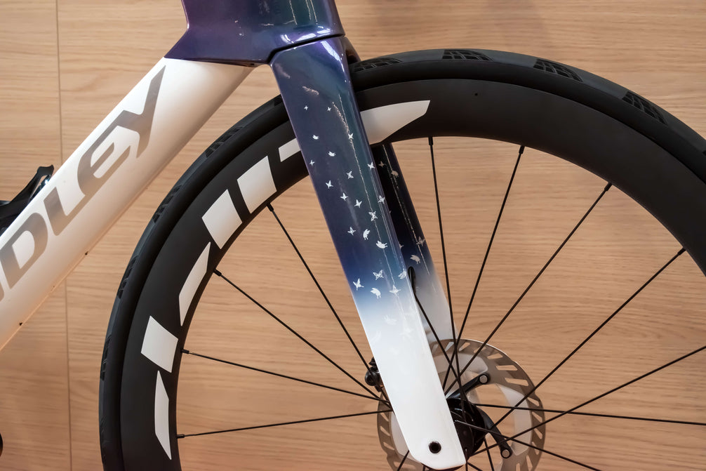 Roues ZIPP 404 S chez ROVR Bikes Dendermonde