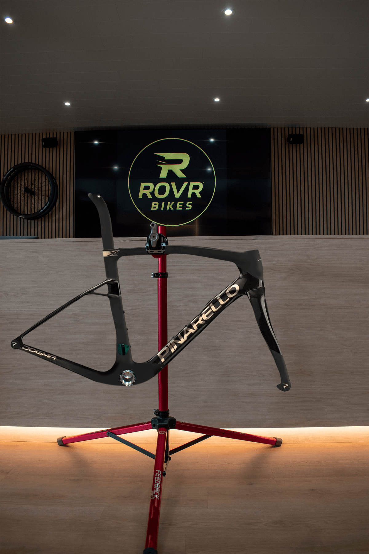 Dogma X Etna Lucente bij ROVR Bikes Dendermonde