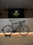Ridley Grifn Dark Blue/Orange bij ROVR Bikes Dendermonde