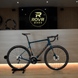 Ridley Grifn Dark Blue/Orange 3 bij ROVR Bikes Dendermonde
