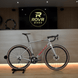 Ridley Grifn Battleship Grey/Candy Red 5 bij ROVR Bikes Dendermonde