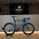 Ridley Noah Petrol Blue Metallic/White 4 chez ROVR Bikes Dendermonde