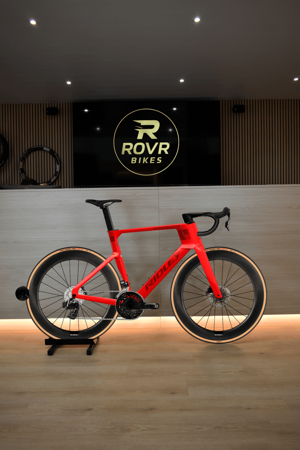 Ridley Noah Red/Candy Red Metallic 3 chez ROVR Bikes Dendermonde