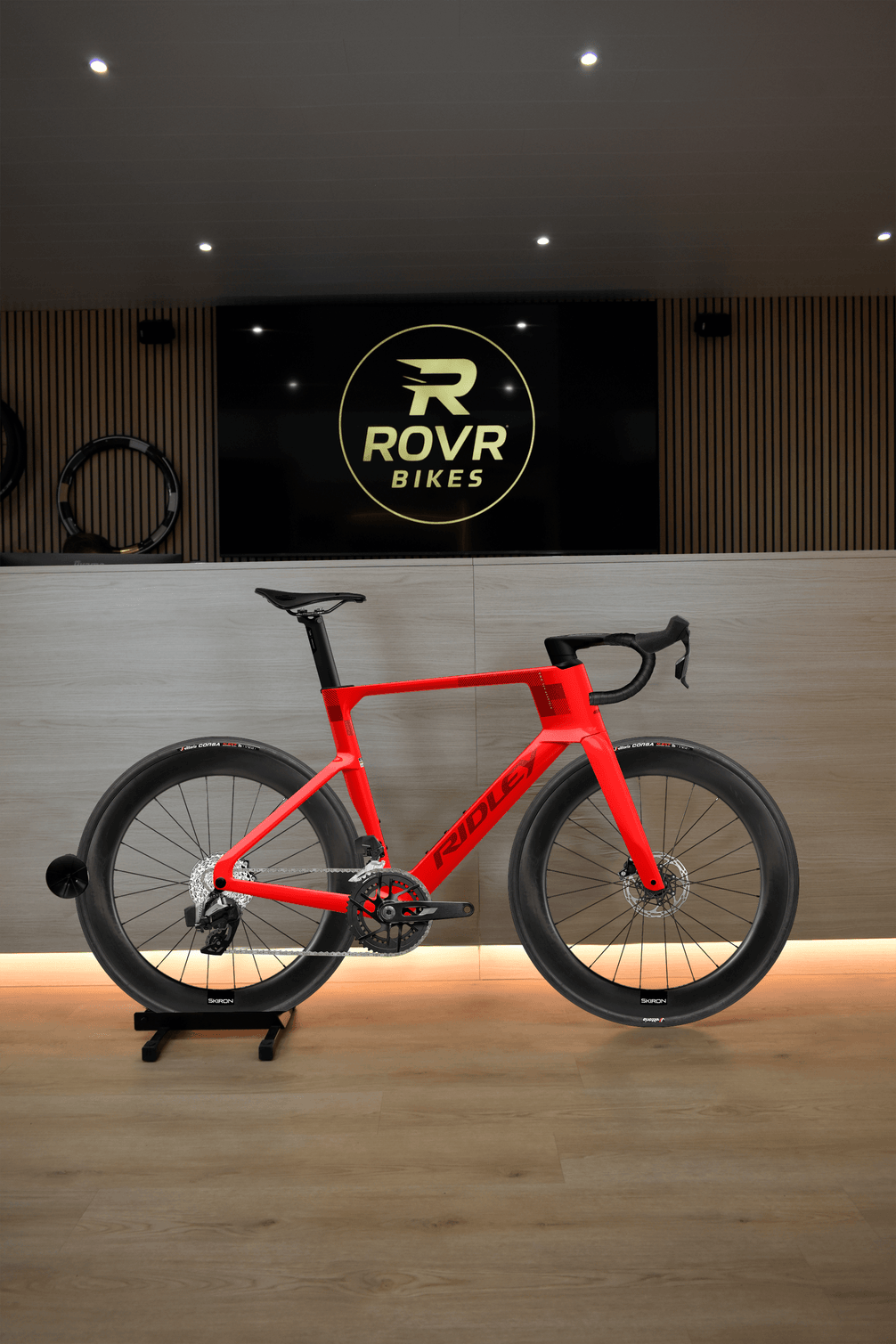 Ridley Noah Red/Candy Red Metallic 4 chez ROVR Bikes Dendermonde