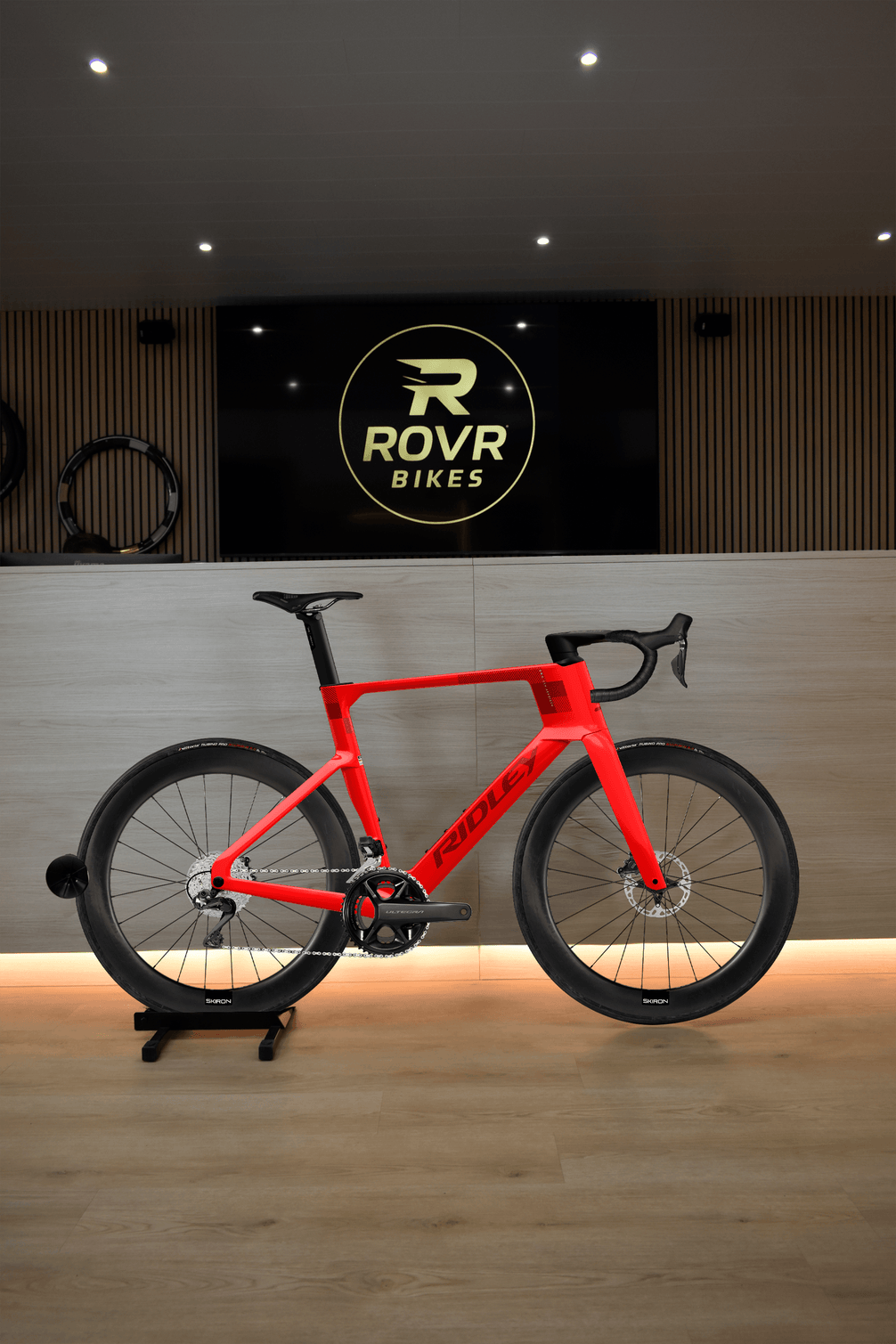 Ridley Noah Red/Candy Red Metallic 5 chez ROVR Bikes Dendermonde