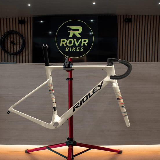 Ridley Astr RS Raw Sugar bij ROVR Bikes Dendermonde