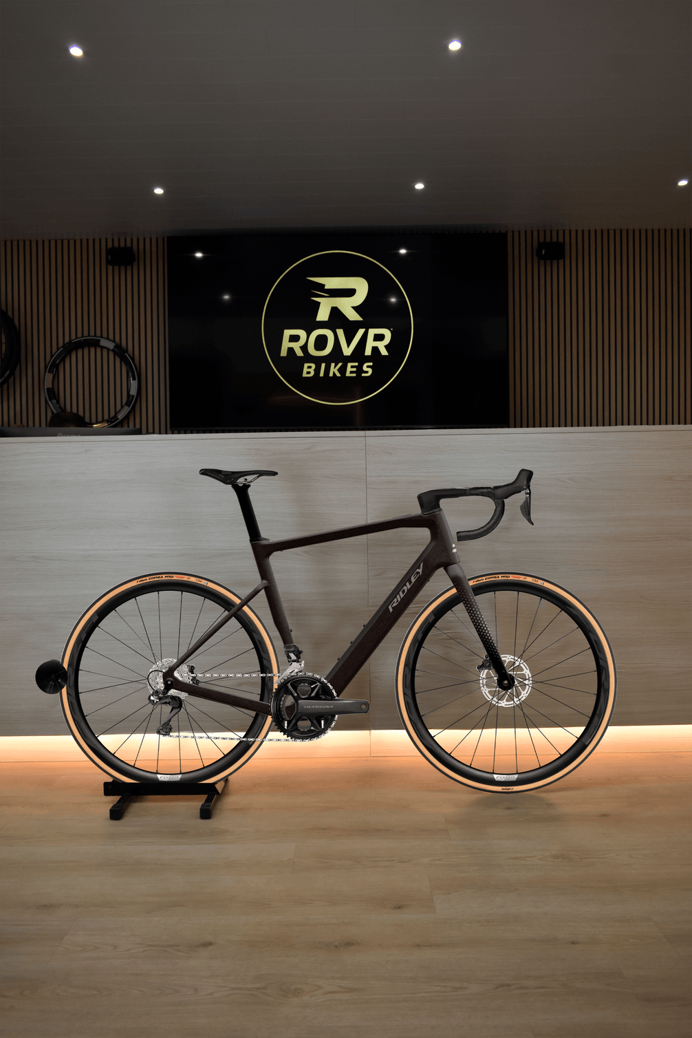 Ridley E-Grifn Dark Plum 3 chez ROVR Bikes Dendermonde