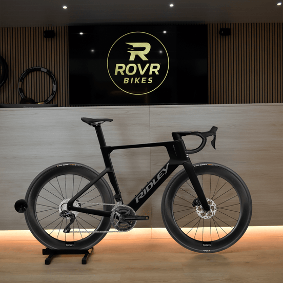 Ridley E-Noah UD Carbon/Empress Grey 1 bij ROVR Bikes Dendermonde