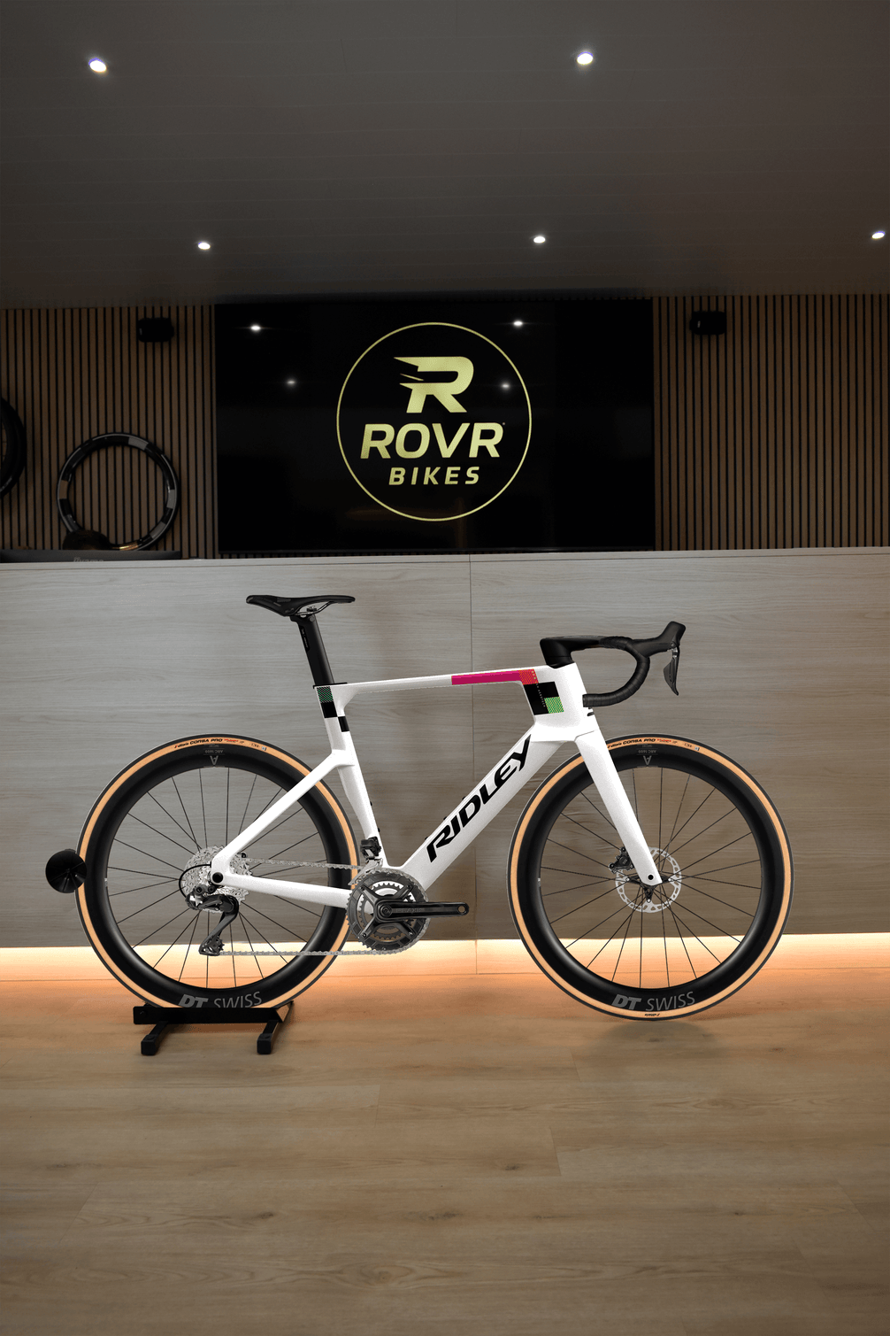 Ridley E-Noah Pearl White 2 chez ROVR Bikes Dendermonde