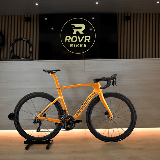 Pinarello F5 Fire Opal bij ROVR Bikes Dendermonde