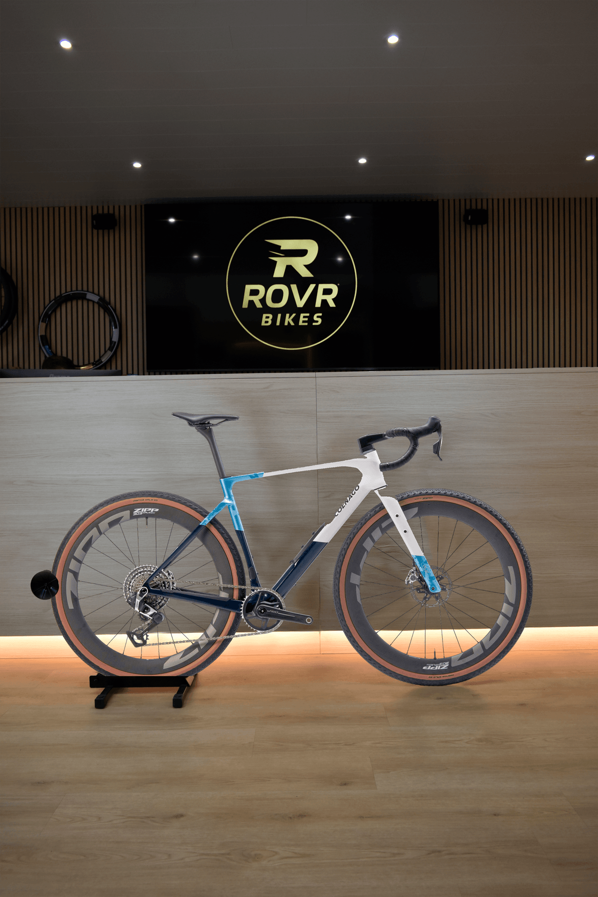 Colnago G5-X G5WB bij ROVR Bikes Dendermonde