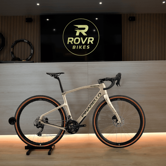 Pinarello Grevil F1 2027 gravelbike bij ROVR Bikes Dendermonde