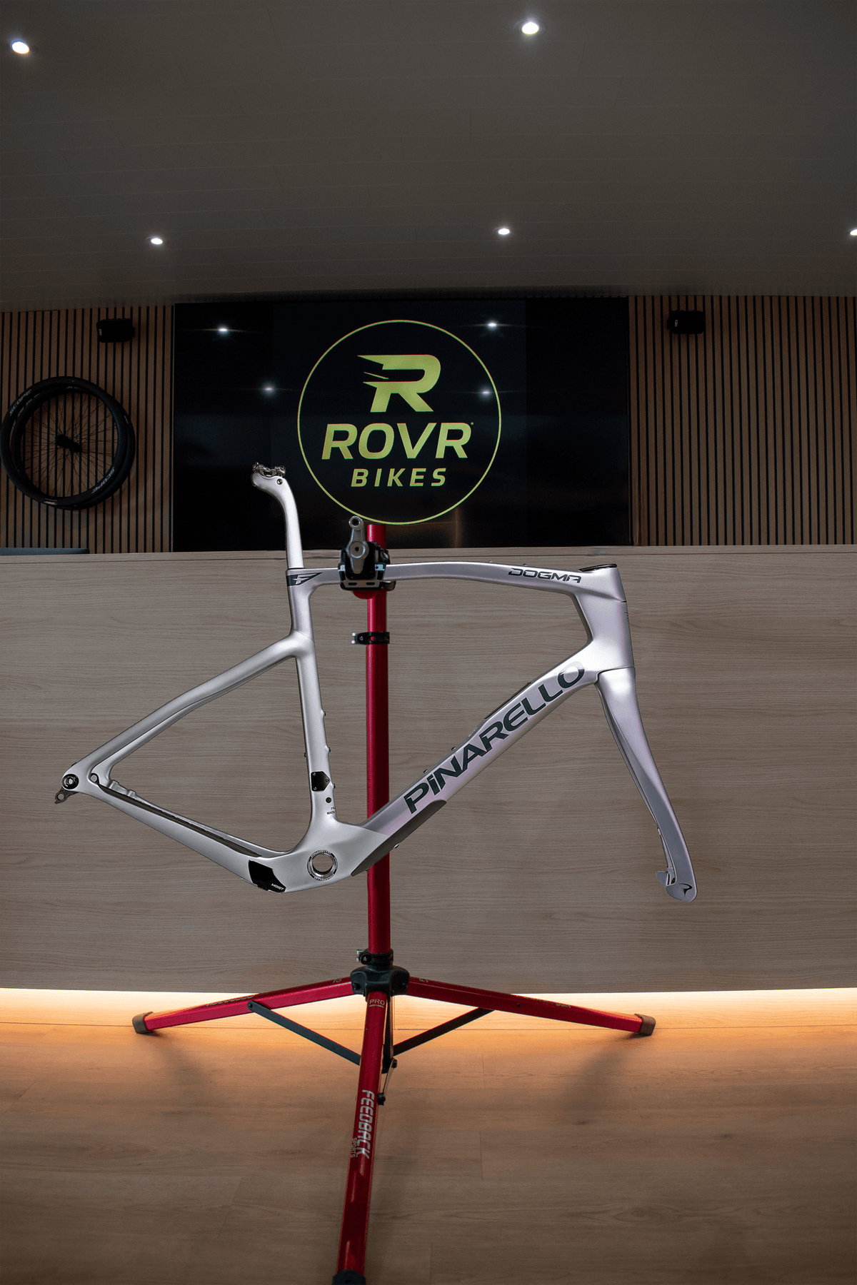 Dogma GR Interstellar Grey bij ROVR Bikes Dendermonde
