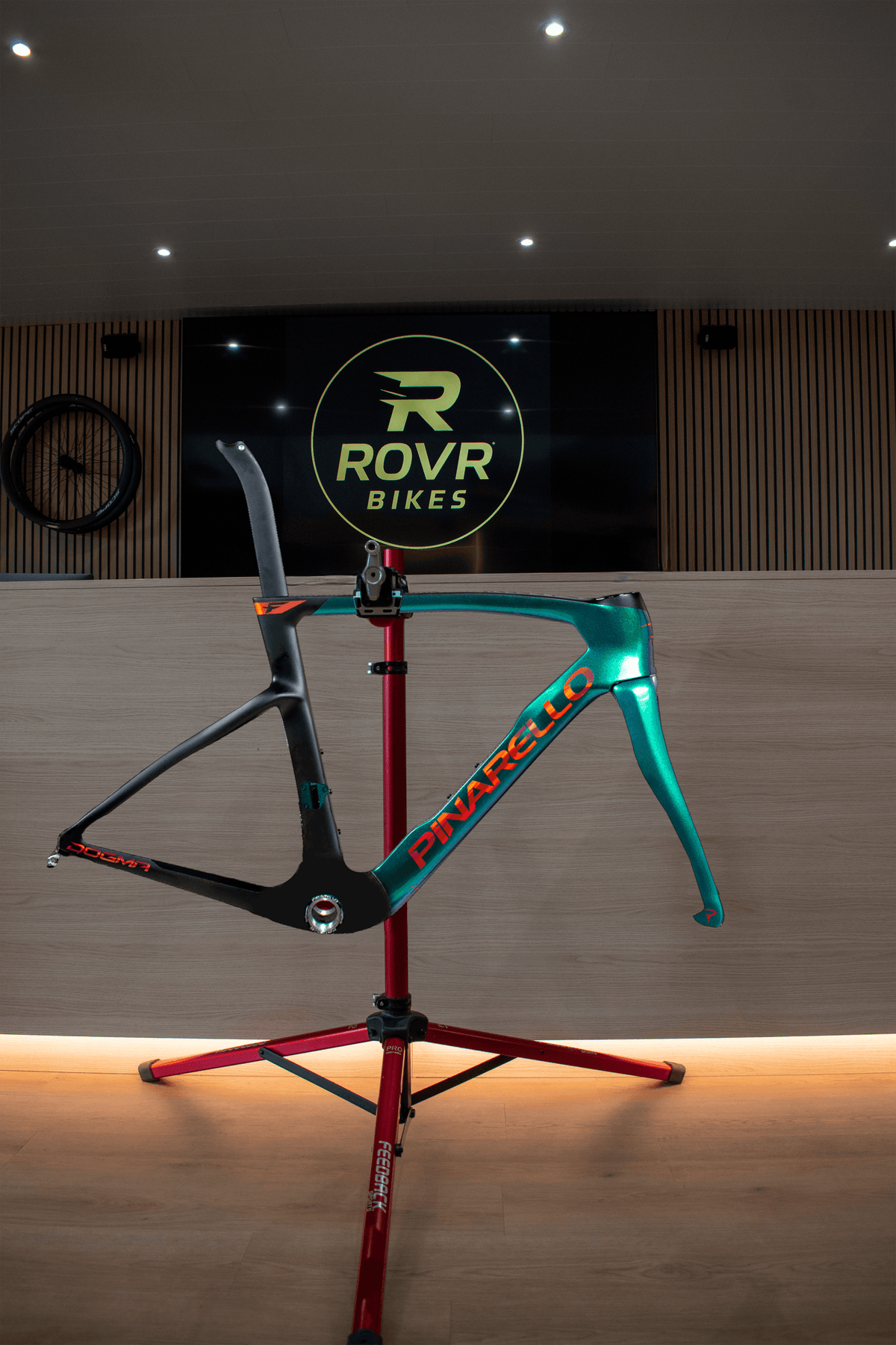 Dogma F Jade Spectra bij ROVR Bikes Dendermonde
