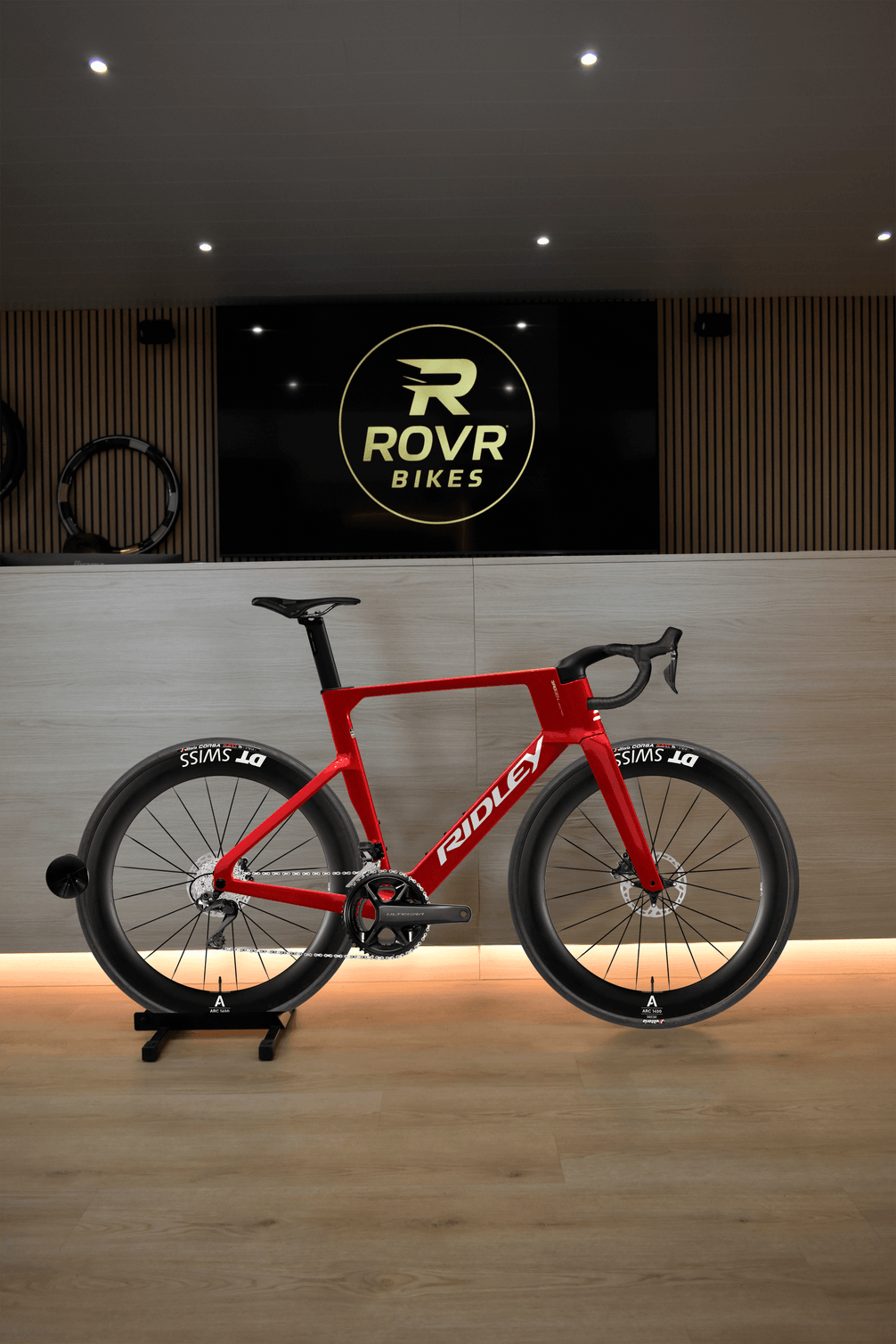Ridley Noah Fast 3.0 Candy Red Metallic/White 4 chez ROVR Bikes Dendermonde