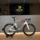 Ridley Noah Fast 3.0 Pearl White/Black 3 chez ROVR Bikes Dendermonde