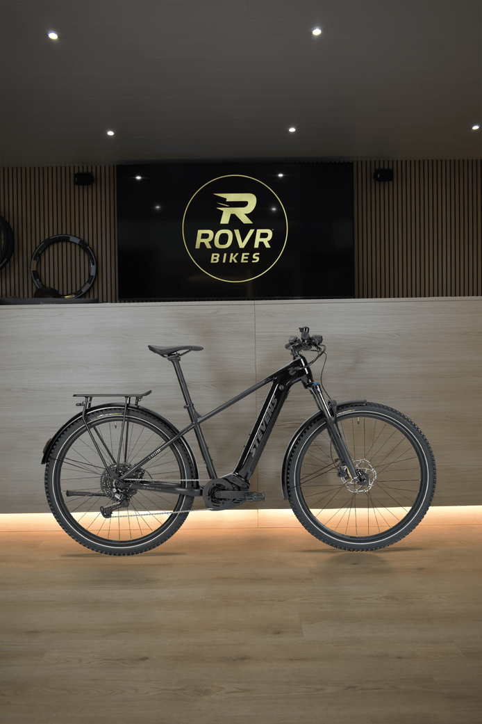 Stevens e-hazard stealth black chez ROVR Bikes Dendermonde
